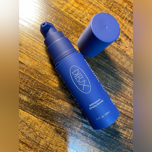 DELIVERANCE Soothing Trinity Serum | 30mL - Picture 11 of 12